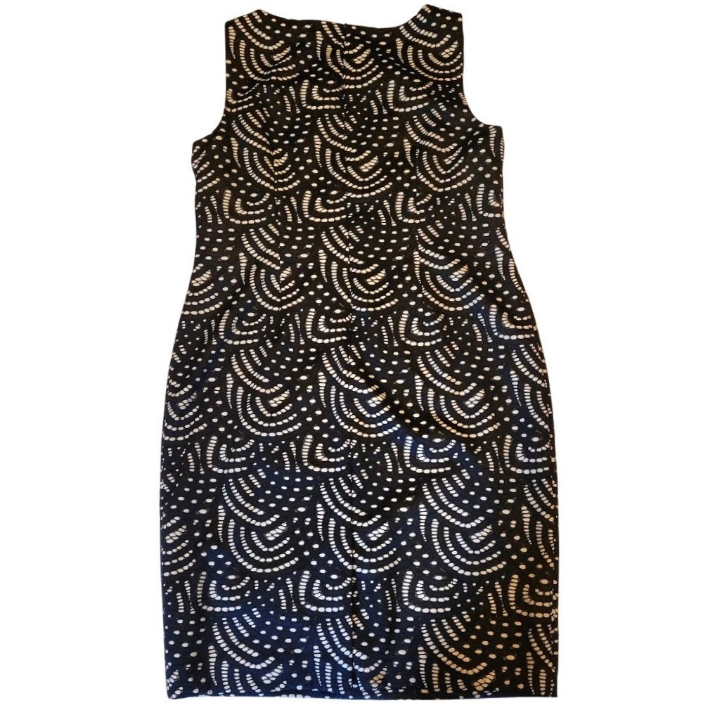 Kasper‎ Shift Dress Black 16 LBD Art Deco Fan Geometric Openwork Office Cocktail - Picture 3 of 9